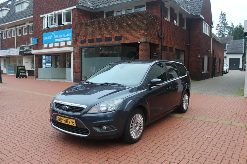 Ford Focus (2009)