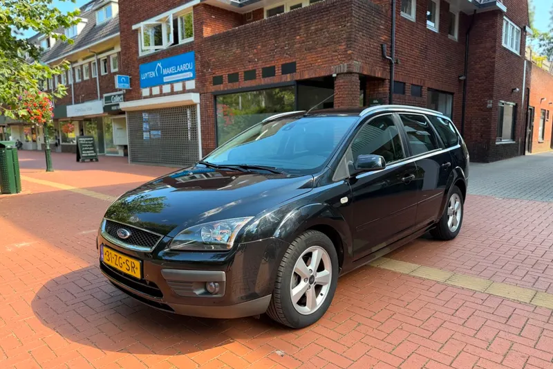 Ford Focus (2008)