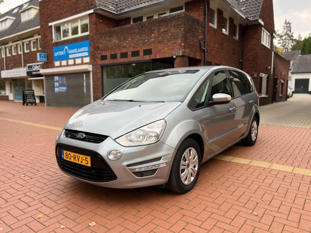 Ford S-Max (2011) — foto 1