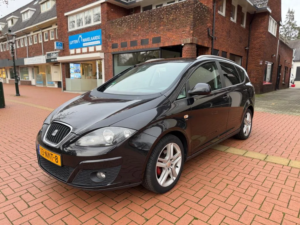 SEAT Altea XL (2010) — foto 1