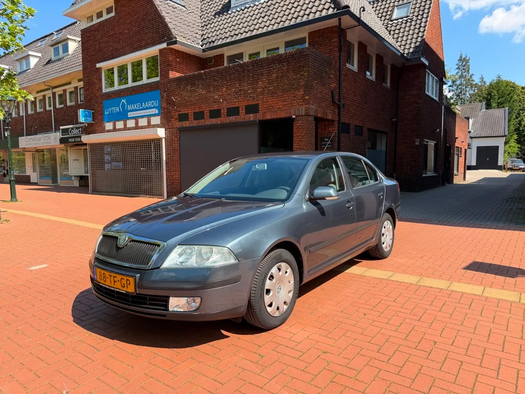 Škoda Octavia (2006) — foto 1