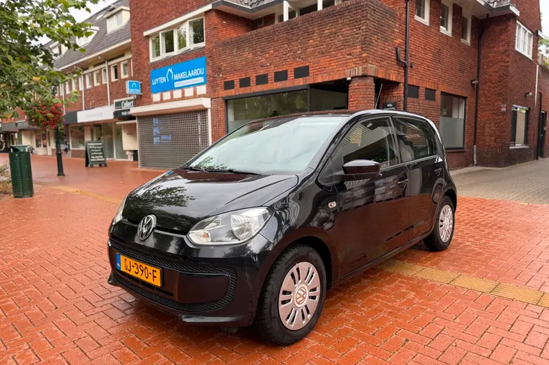 Volkswagen Up! (2012)