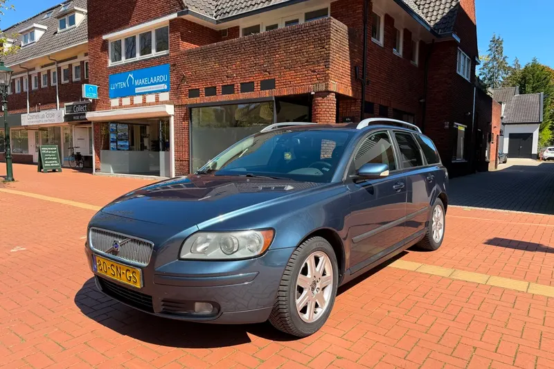 Volvo V50 (2006)