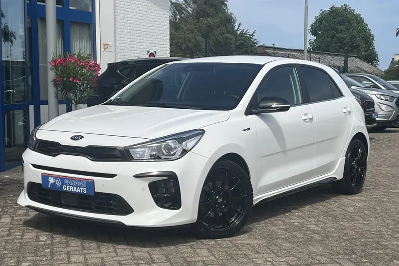 Kia Rio (2021)