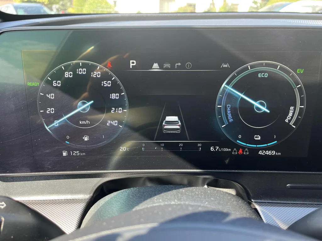 Kia Sportage (2023) — foto 1