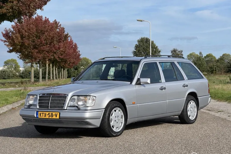 Mercedes-Benz E-Klasse (1995)