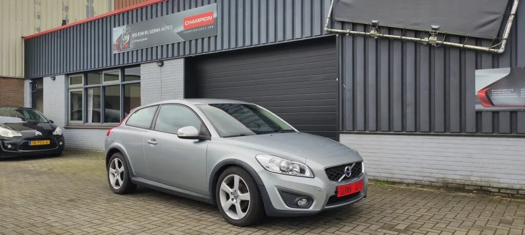 Volvo C30 (2004) — foto 1