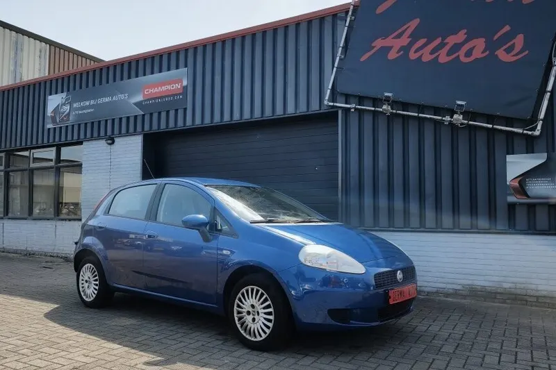 Fiat Grande (2004)