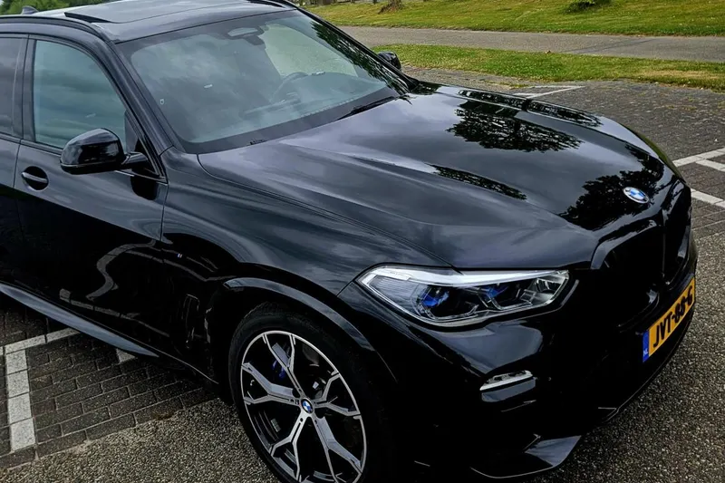 BMW X5 (2020)