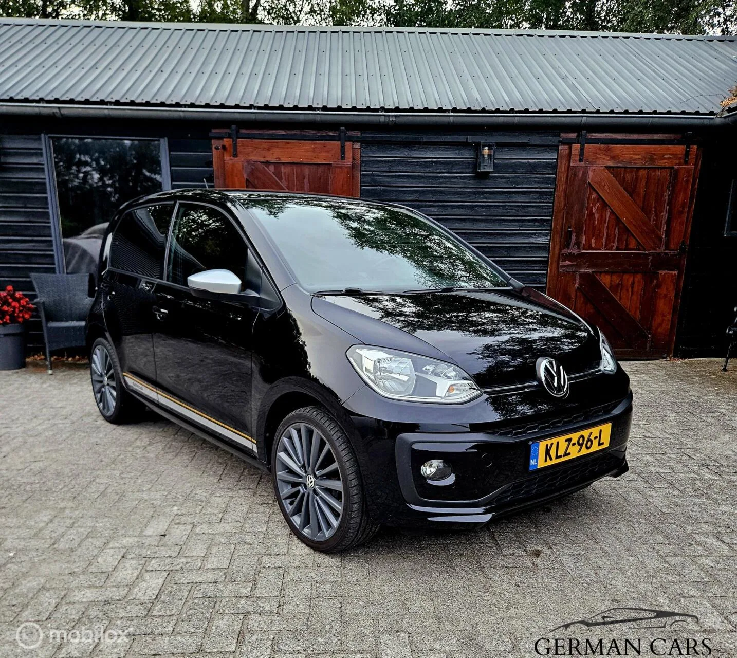 Volkswagen Up (2018) — foto 1