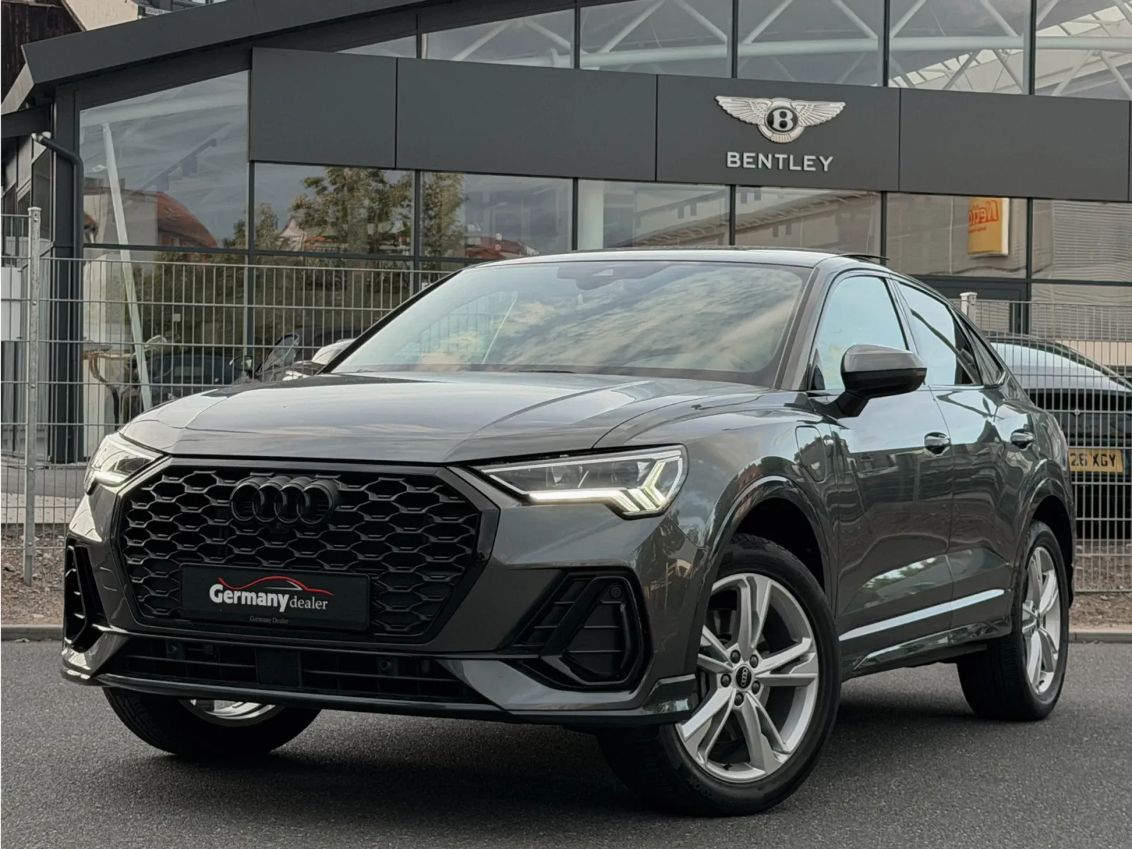Audi Q3 (2023) — foto 1