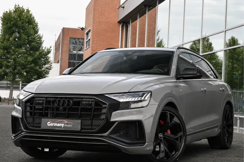 Audi Q8 (2022)