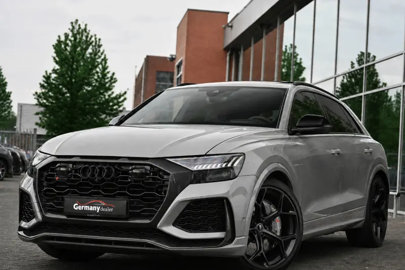 Audi RS Q8 (2024)