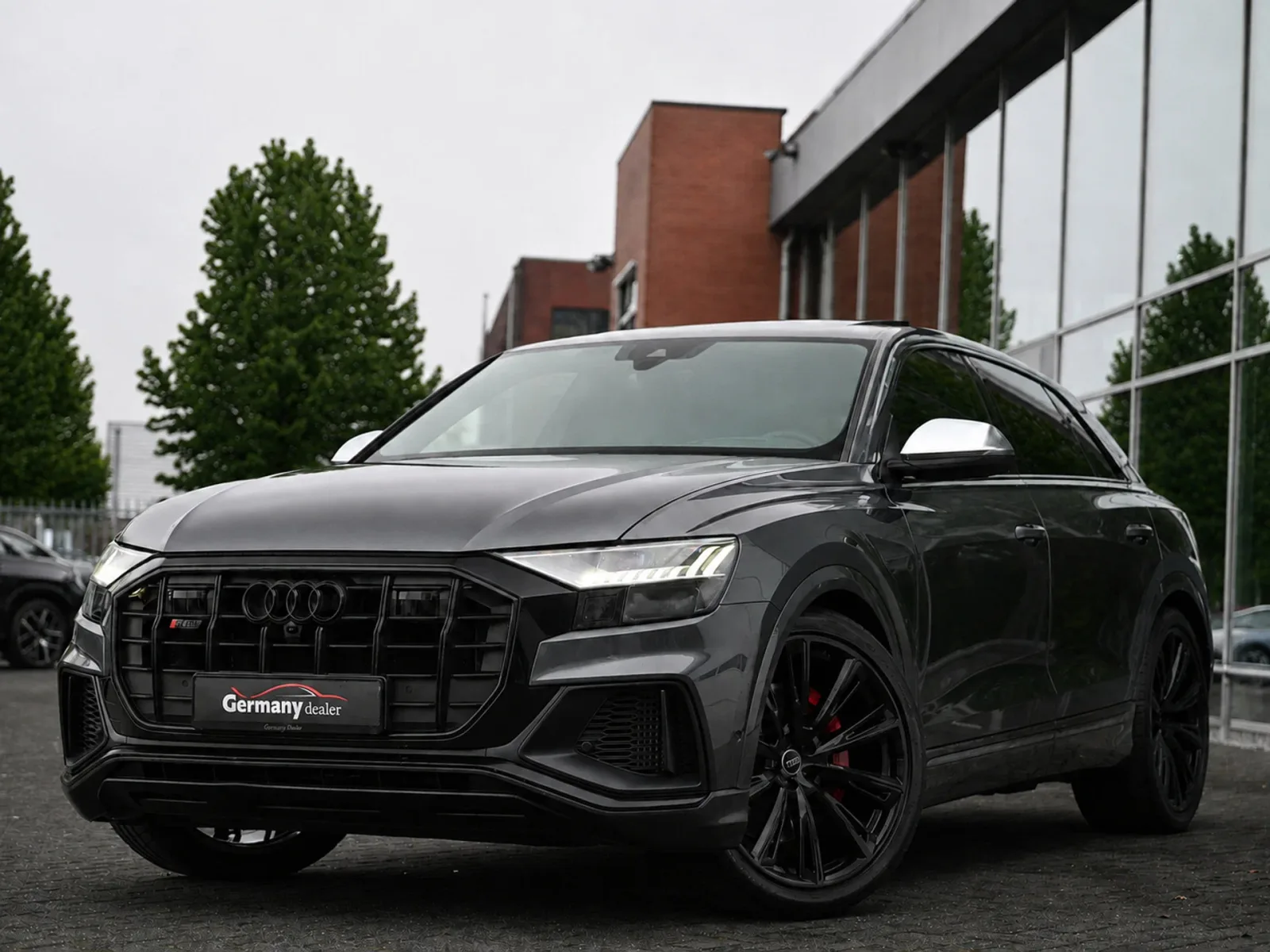 Audi SQ8 (2020) — foto 1