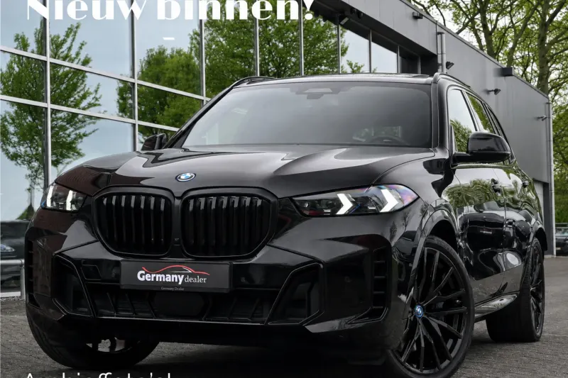 BMW X5 (2023)