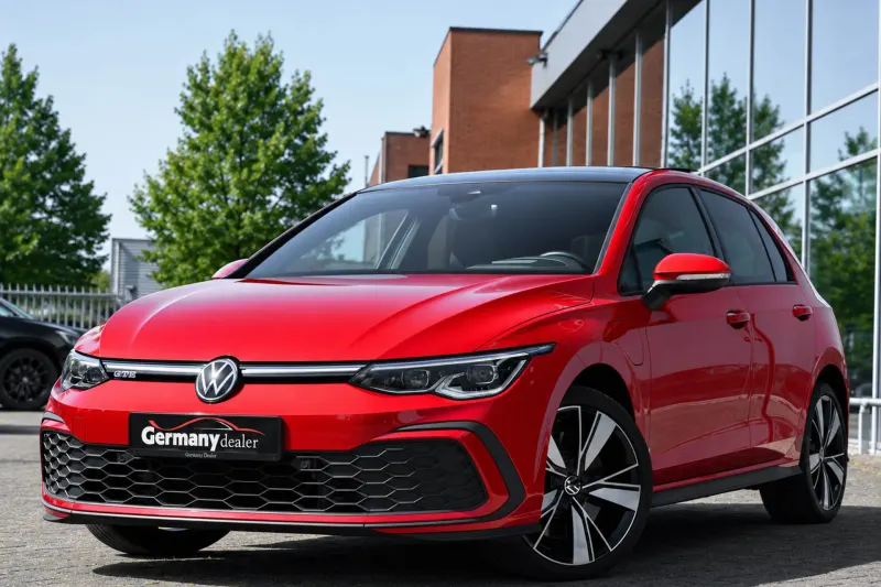 Volkswagen Golf (2022)