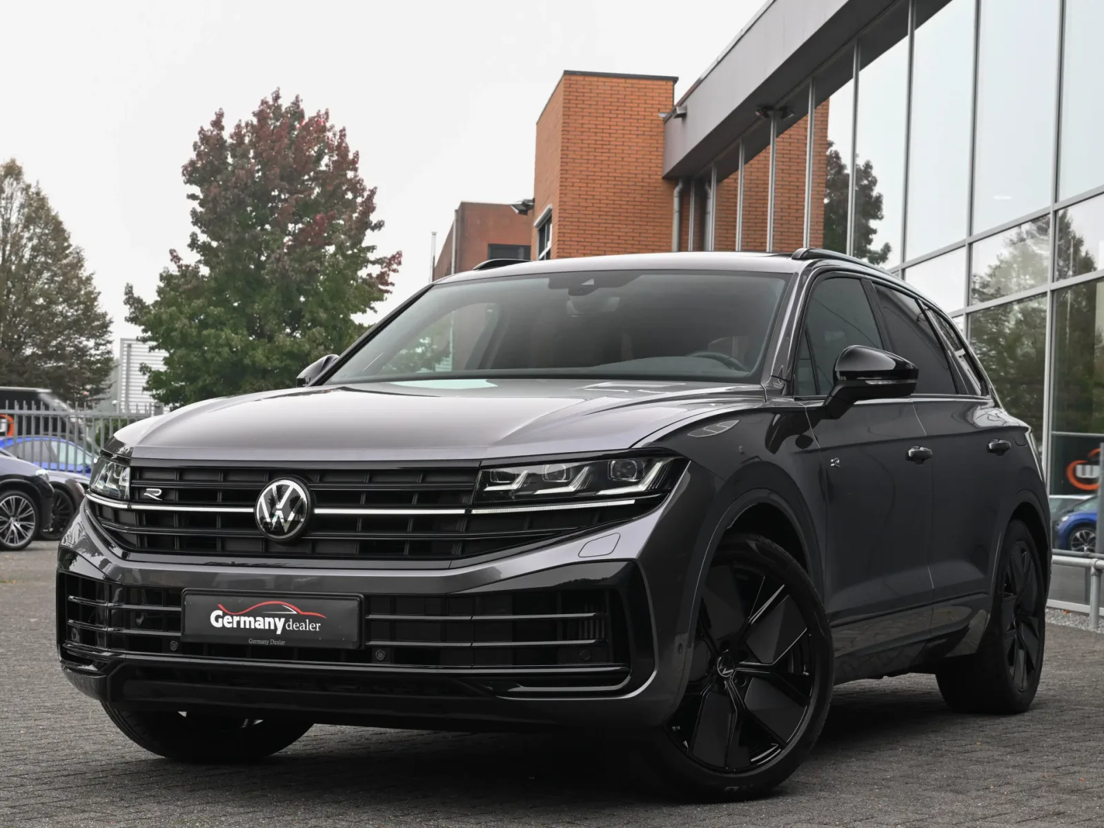 Volkswagen Touareg (2024) — foto 1