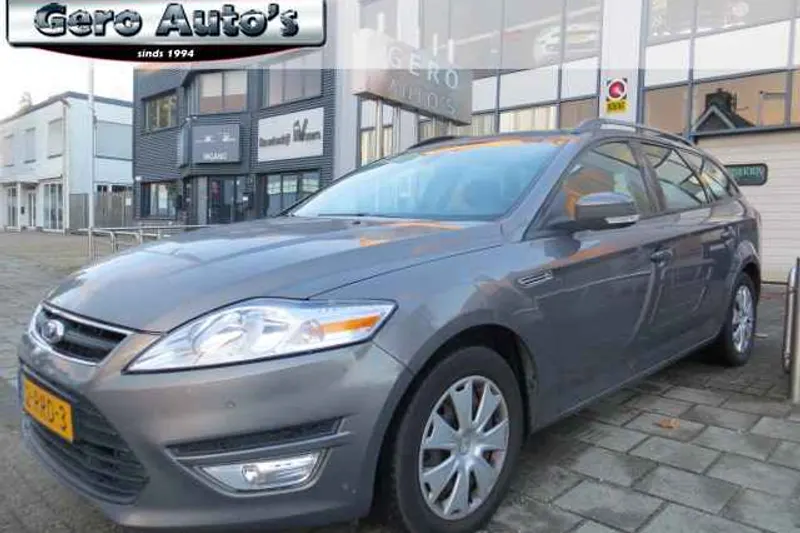 Ford Mondeo (2011)