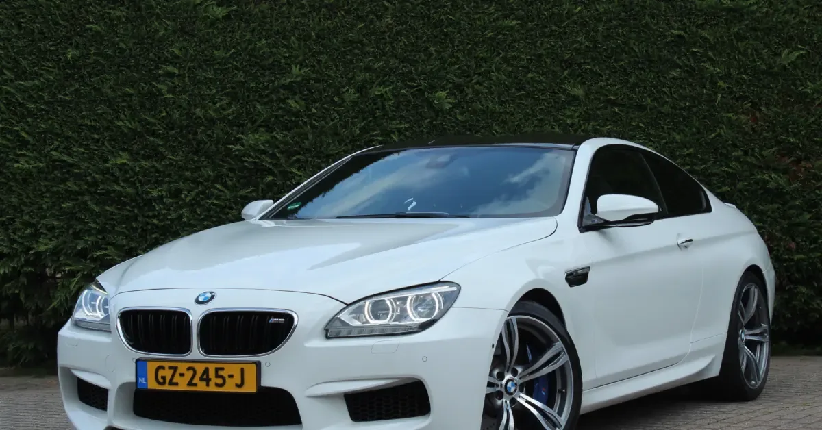 BMW M6 (2013) — foto 1