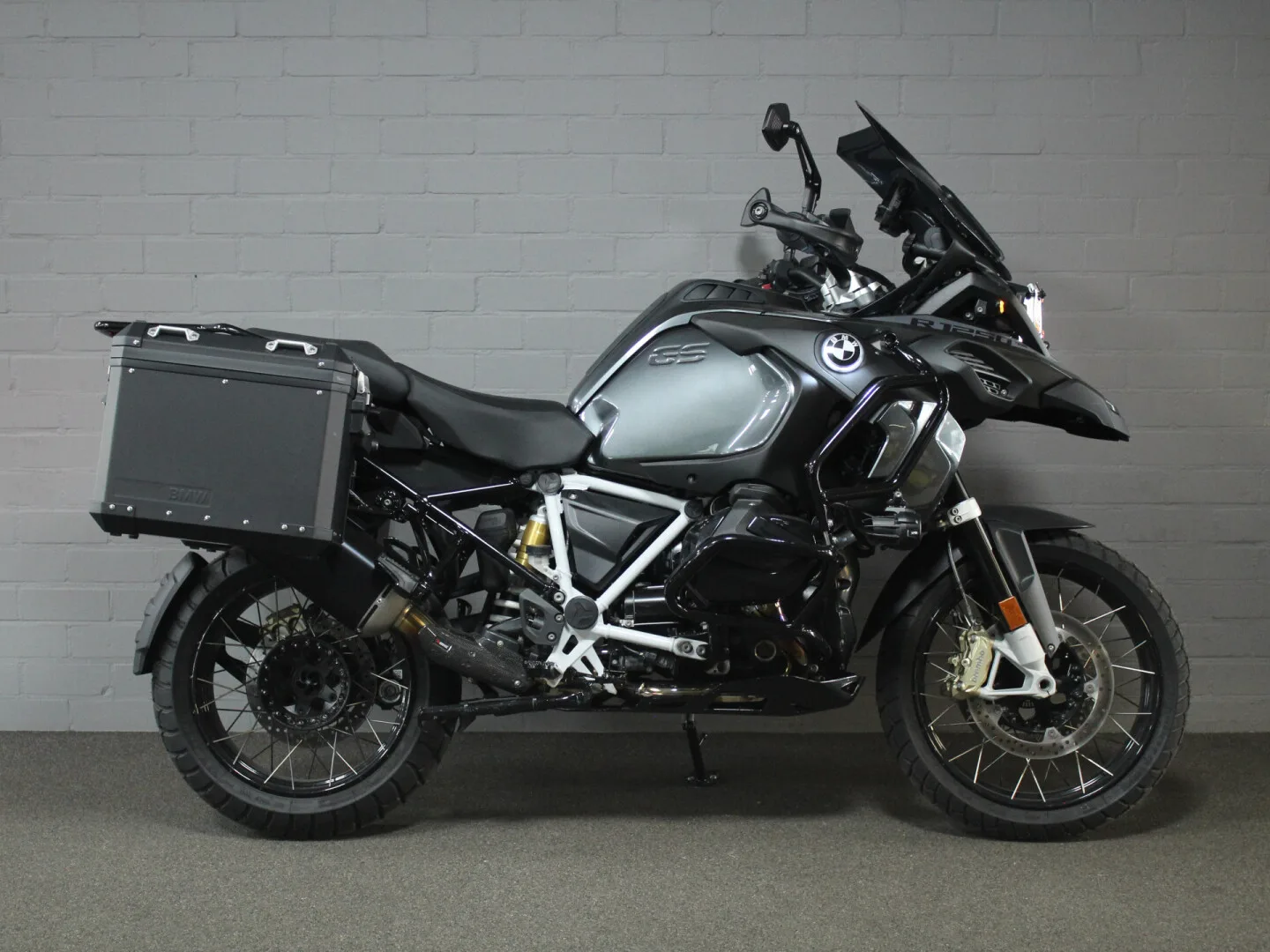BMW R 1250 GS Adventure (2024) — foto 1