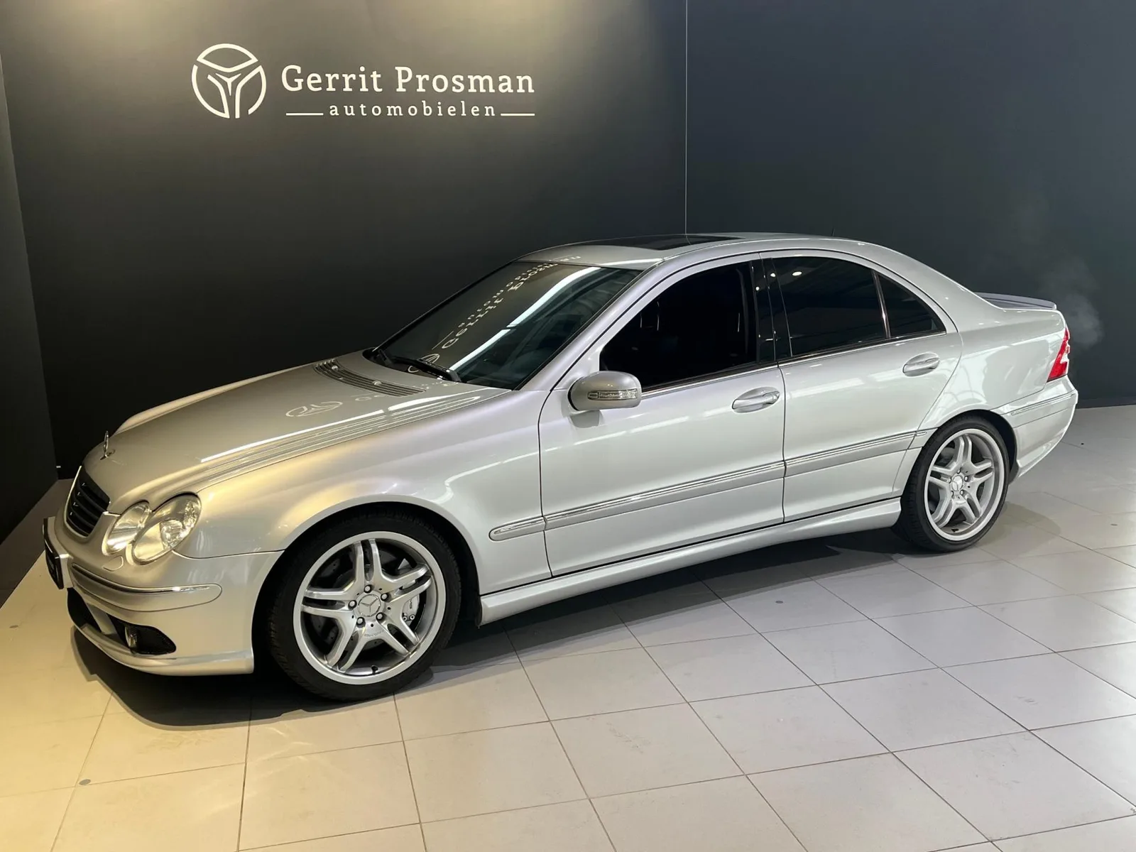 Mercedes-Benz C-Klasse (2006) — foto 1