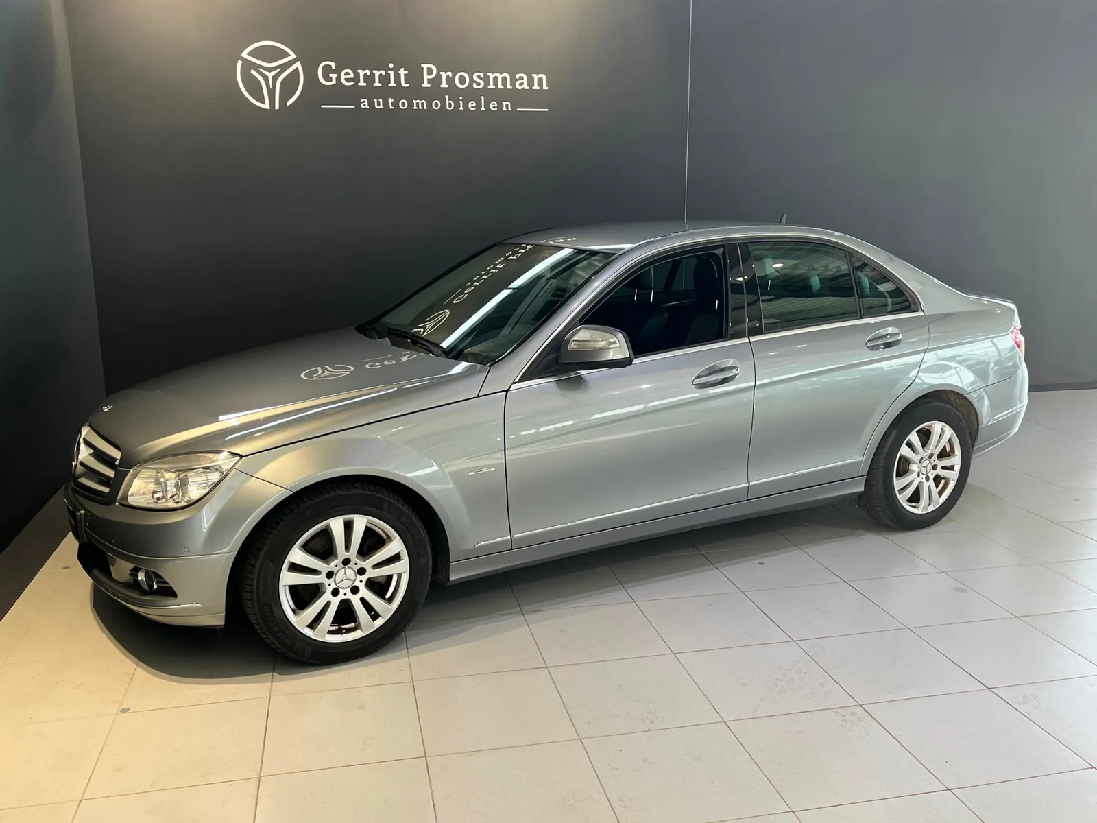 Mercedes-Benz C-Klasse (2008) — foto 1
