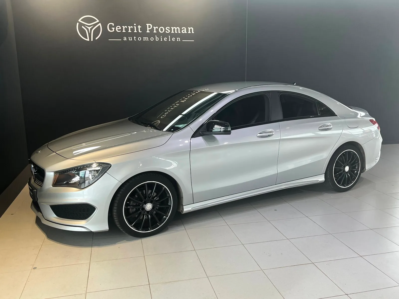 Mercedes-Benz CLA-Klasse (2013) — foto 1