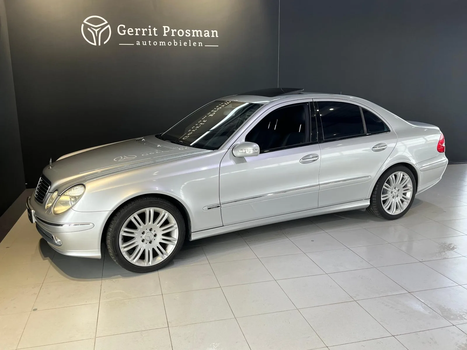 Mercedes-Benz E-Klasse (2003) — foto 1