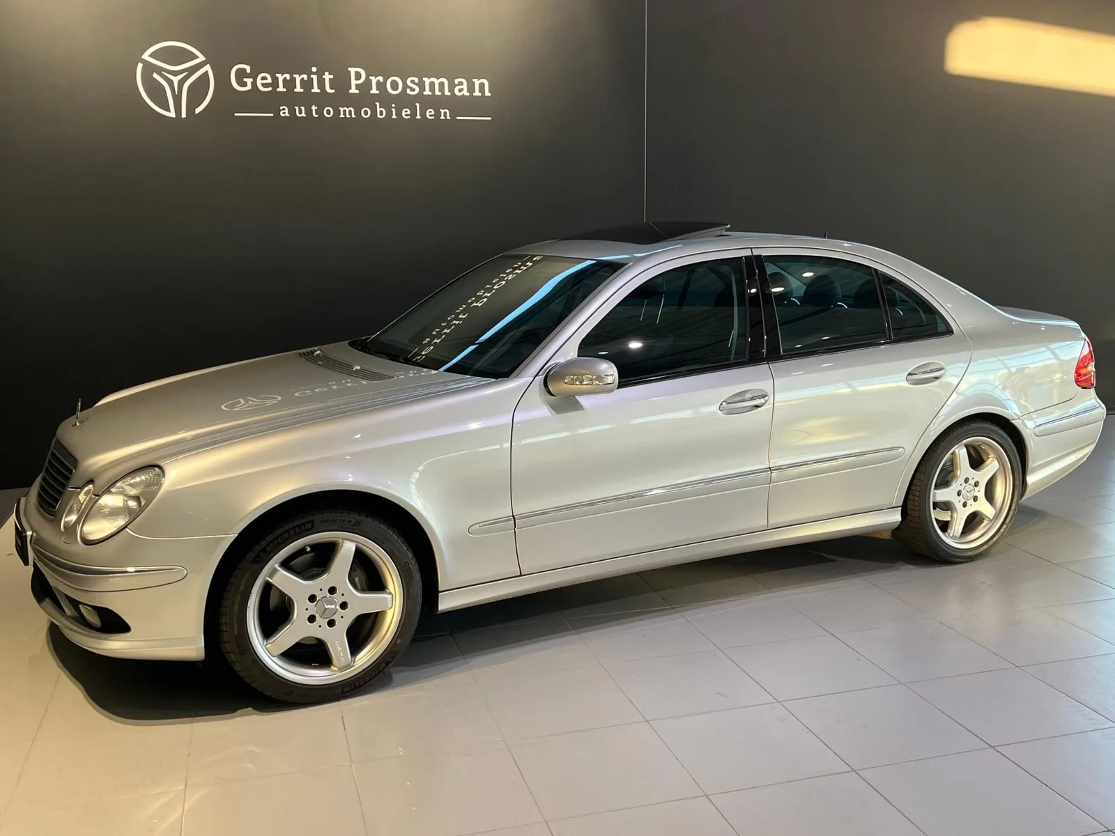 Mercedes-Benz E-Klasse (2004) — foto 1