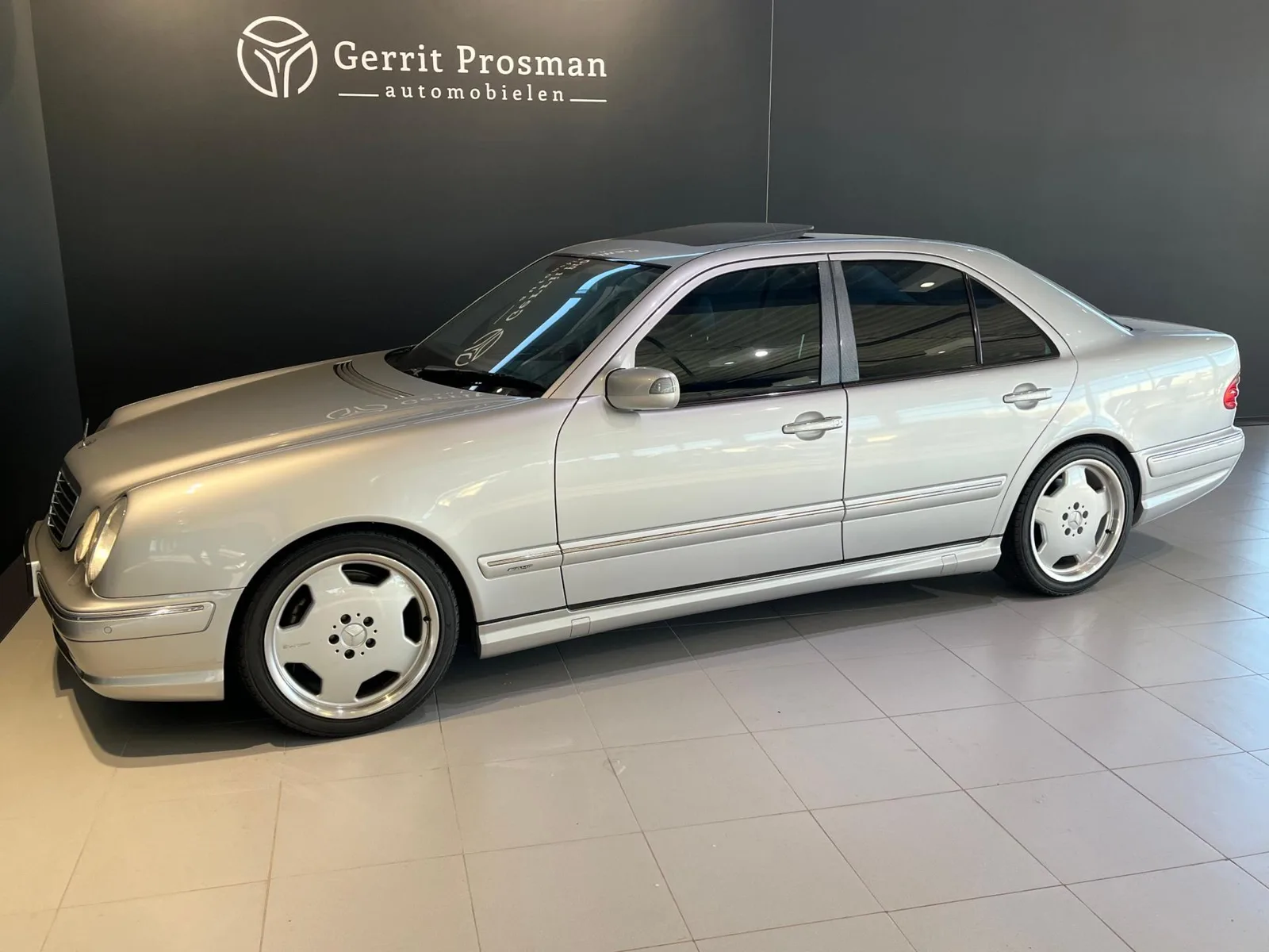 Mercedes-Benz E-Klasse (1999) — foto 1