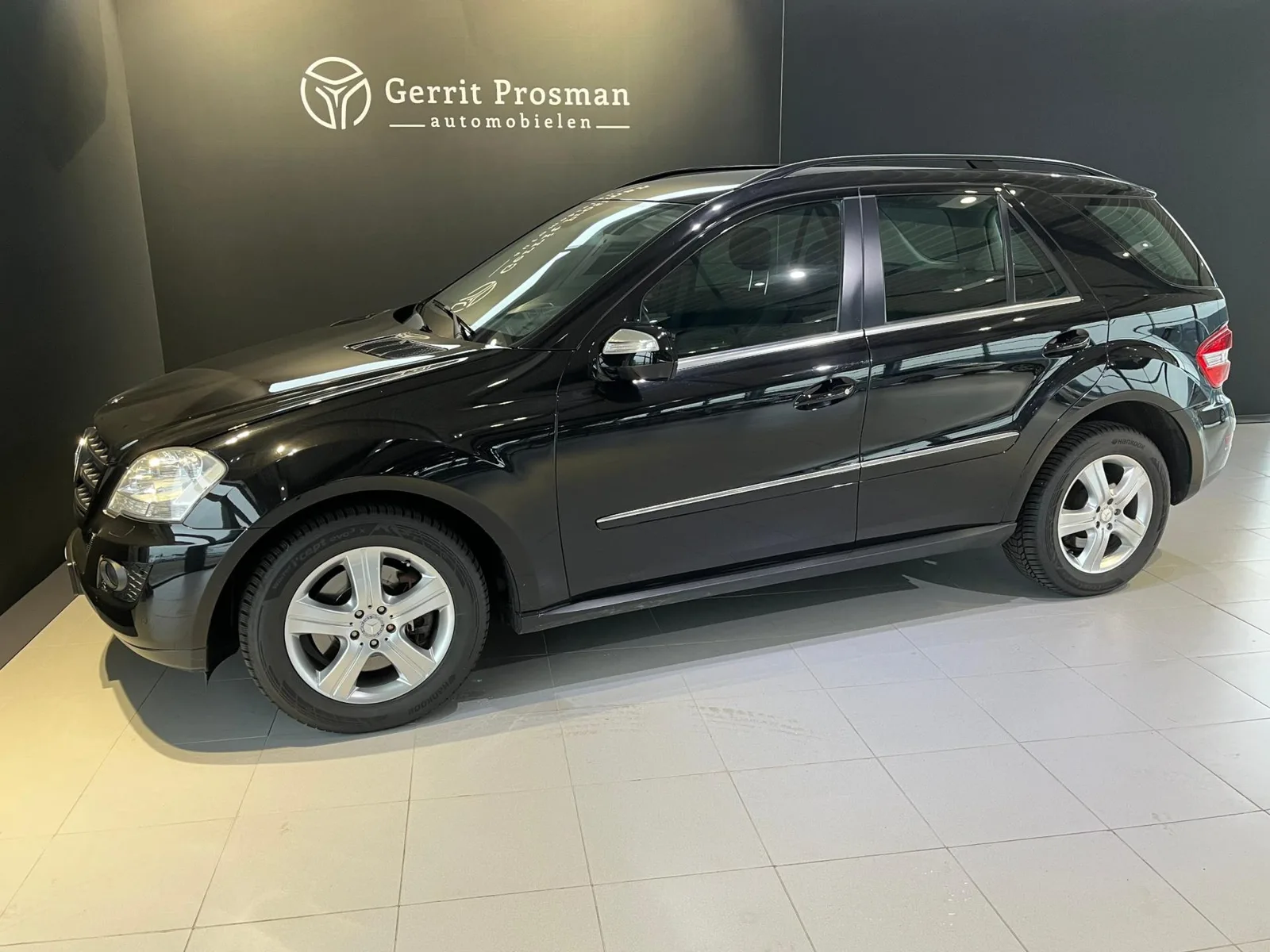 Mercedes-Benz ML-Klasse (2009) — foto 1