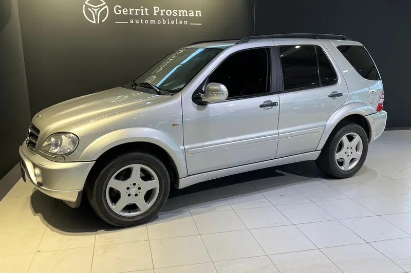 Mercedes-Benz ML-Klasse (2001)