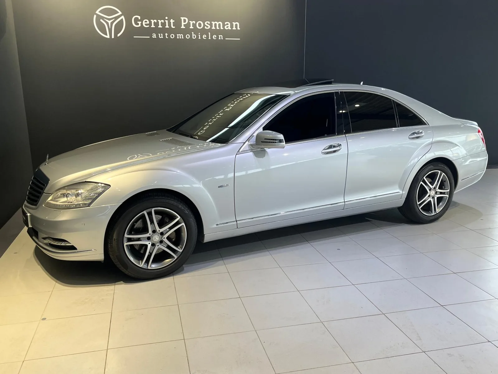 Mercedes-Benz S-Klasse (2011) — foto 1