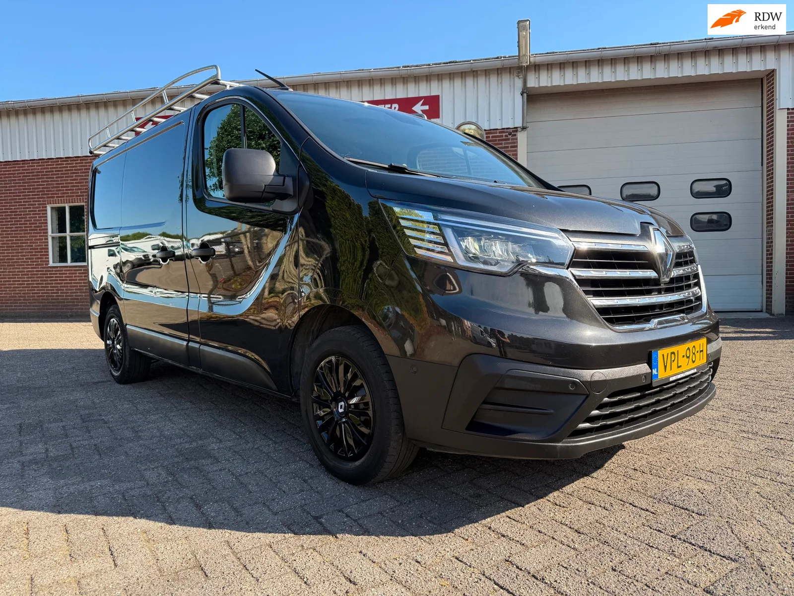 Renault Trafic (2022) — foto 1