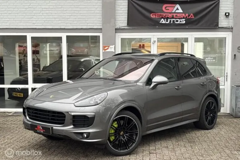 Porsche Cayenne (2015)
