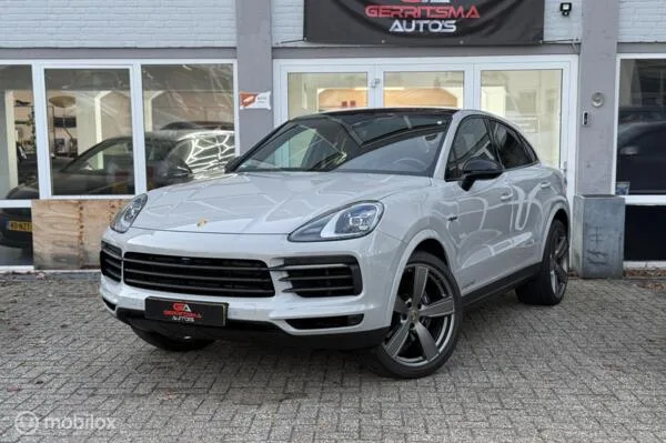 Porsche Cayenne (2023) — foto 1