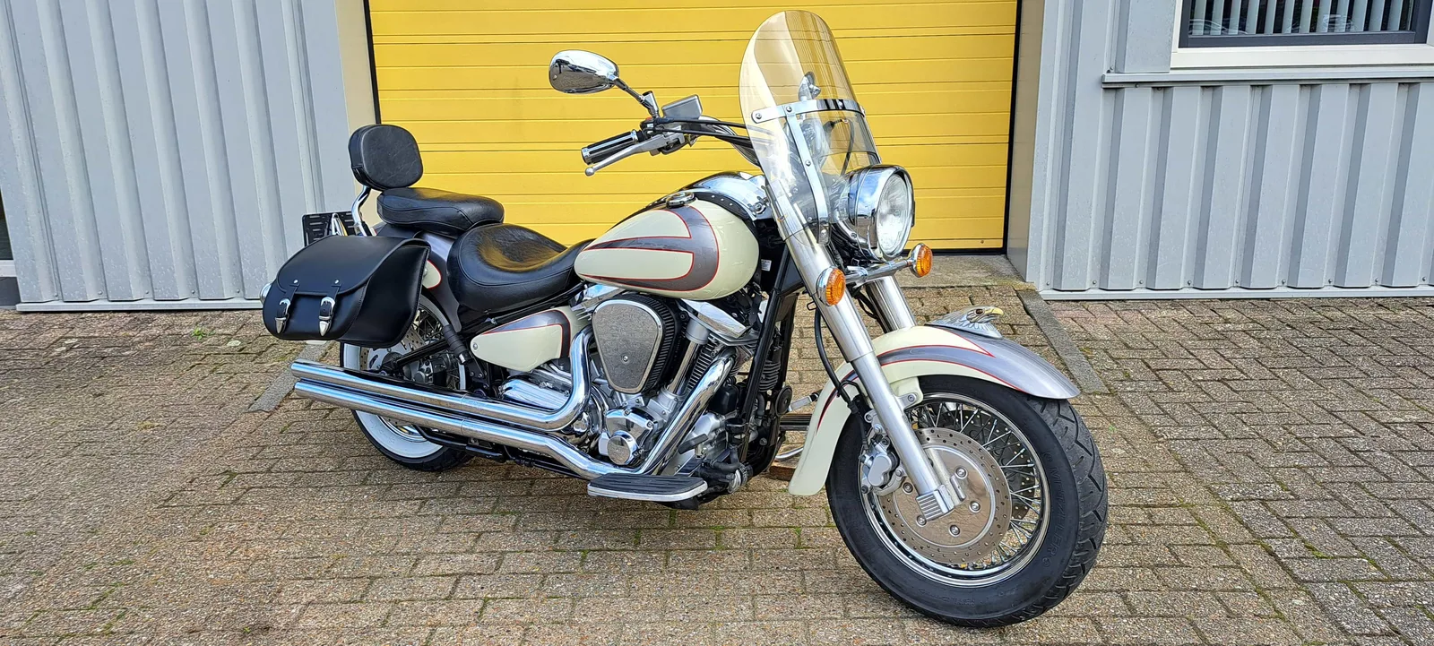 Yamaha XV 1600 Wildstar (2002) — foto 1