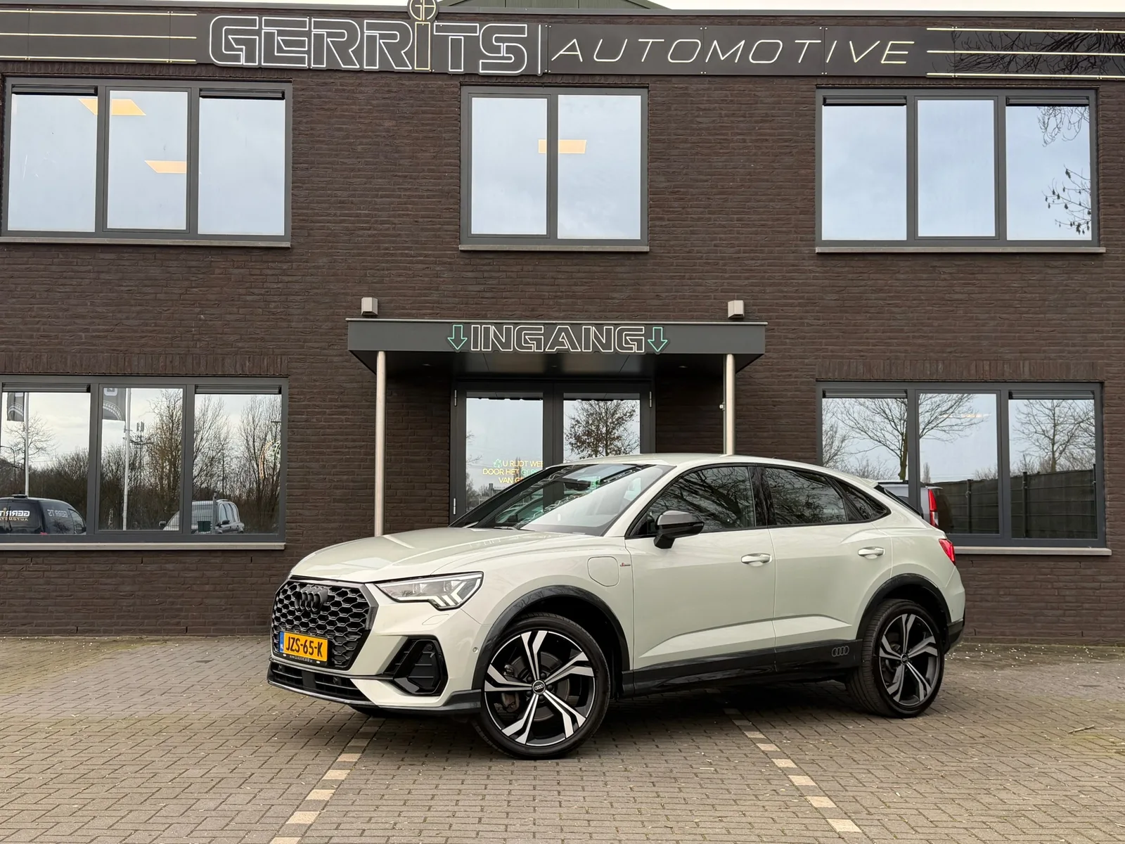 Audi Q3 (2022) — foto 1