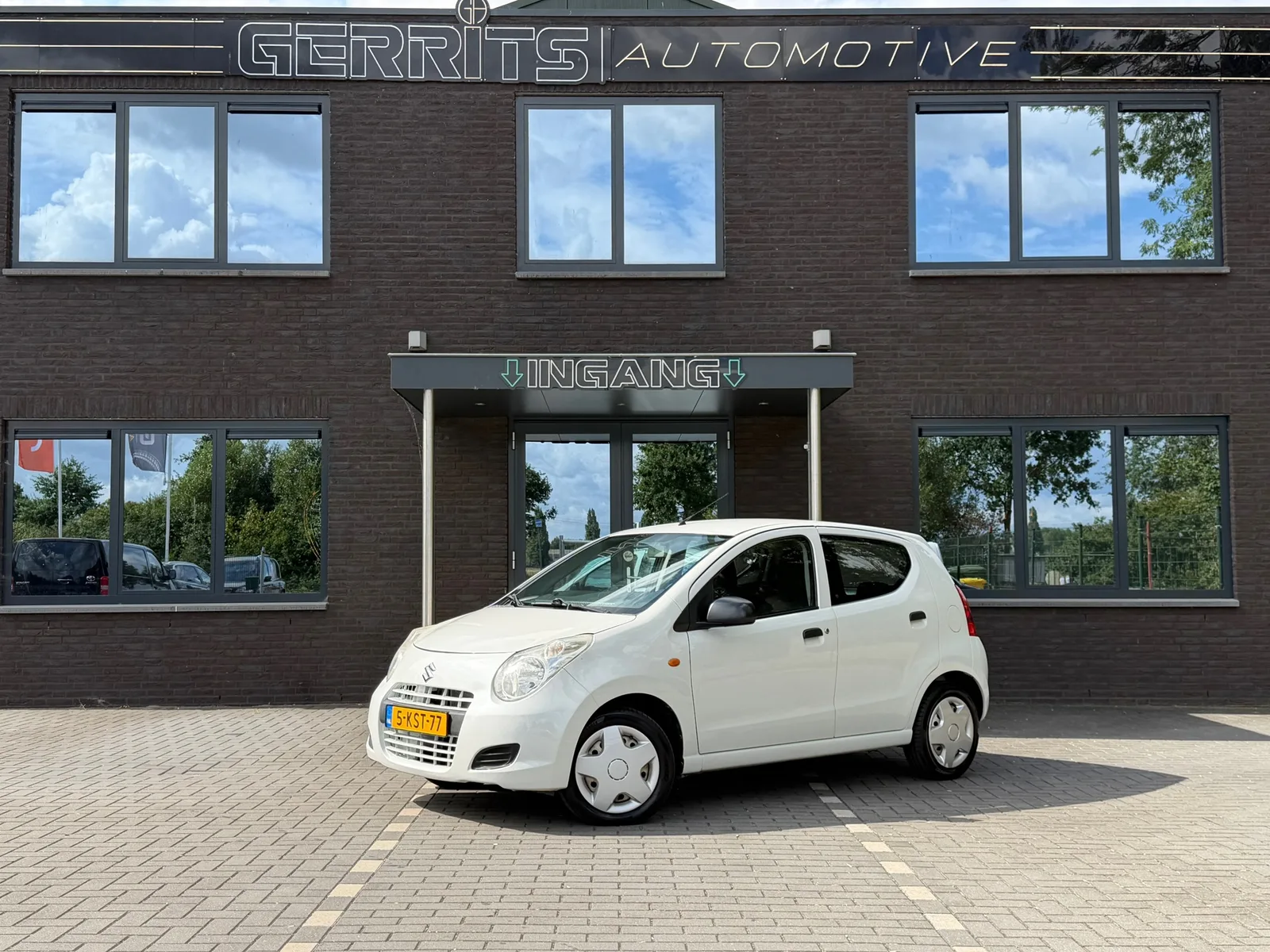 Suzuki Alto (2011) — foto 1