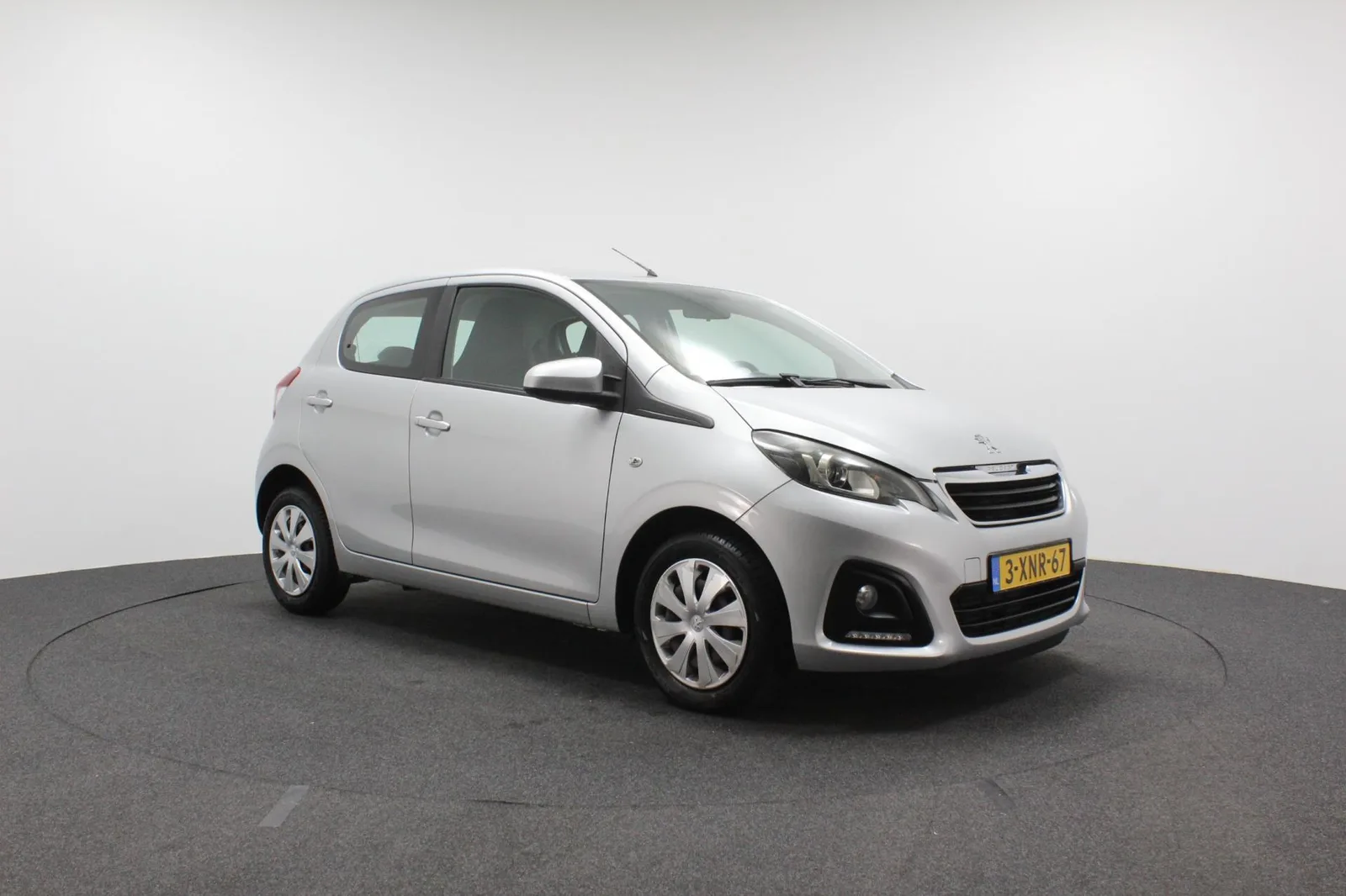 Peugeot 108 (2014) — foto 1