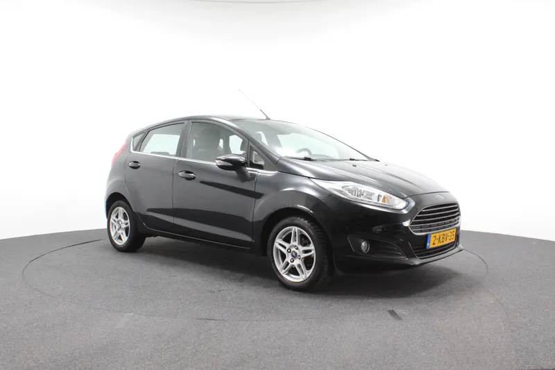 Ford Fiesta (2013)