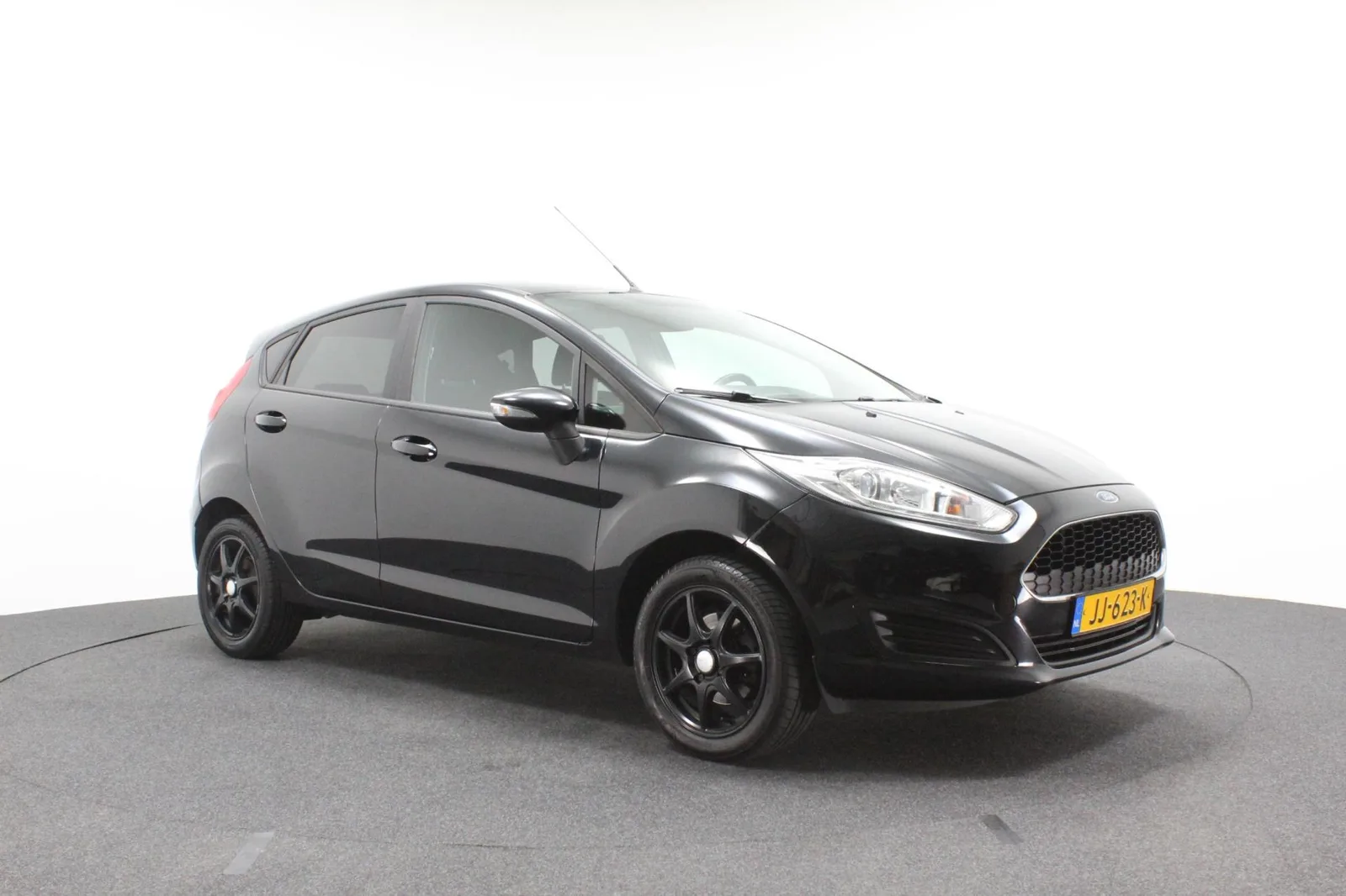 Ford Fiesta (2016) — foto 1