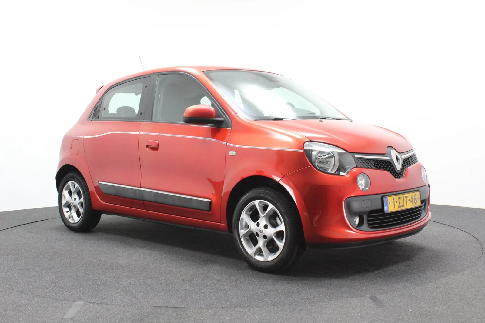 Renault Twingo (2015) — foto 1