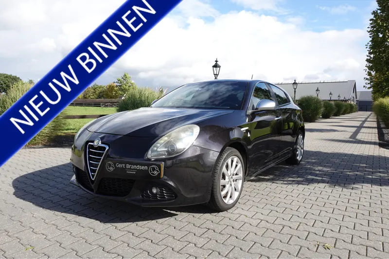 Alfa Romeo Giulietta (2010)