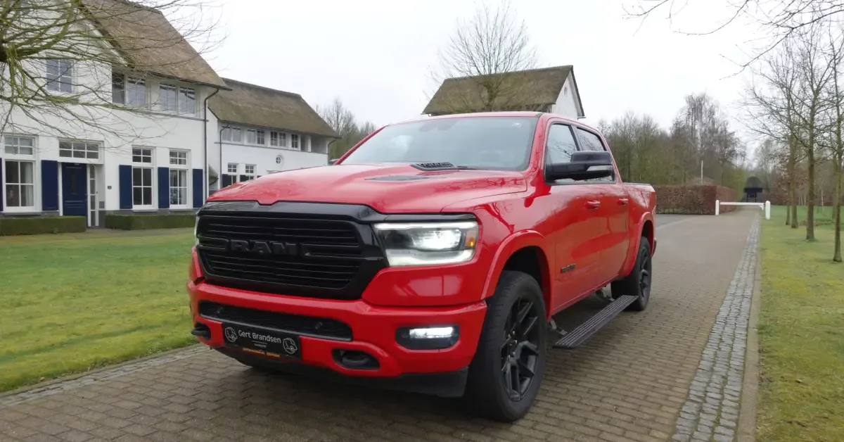 Dodge Ram (2021) — foto 1