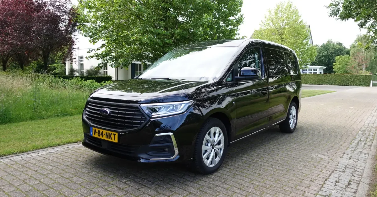 Ford Transit (2025) — foto 1