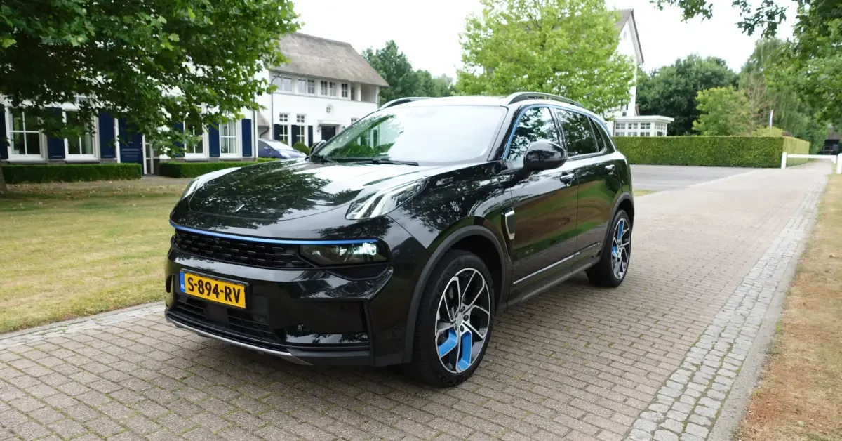 Lynk & Co 01 (2023) — foto 1