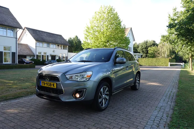 Mitsubishi ASX (2015)