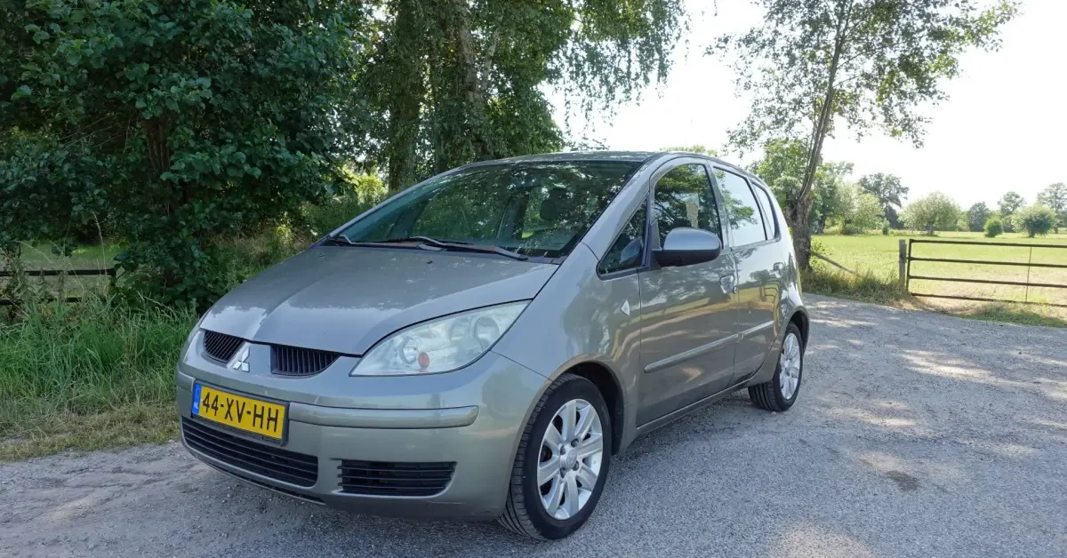 Mitsubishi Colt (2007) — foto 1