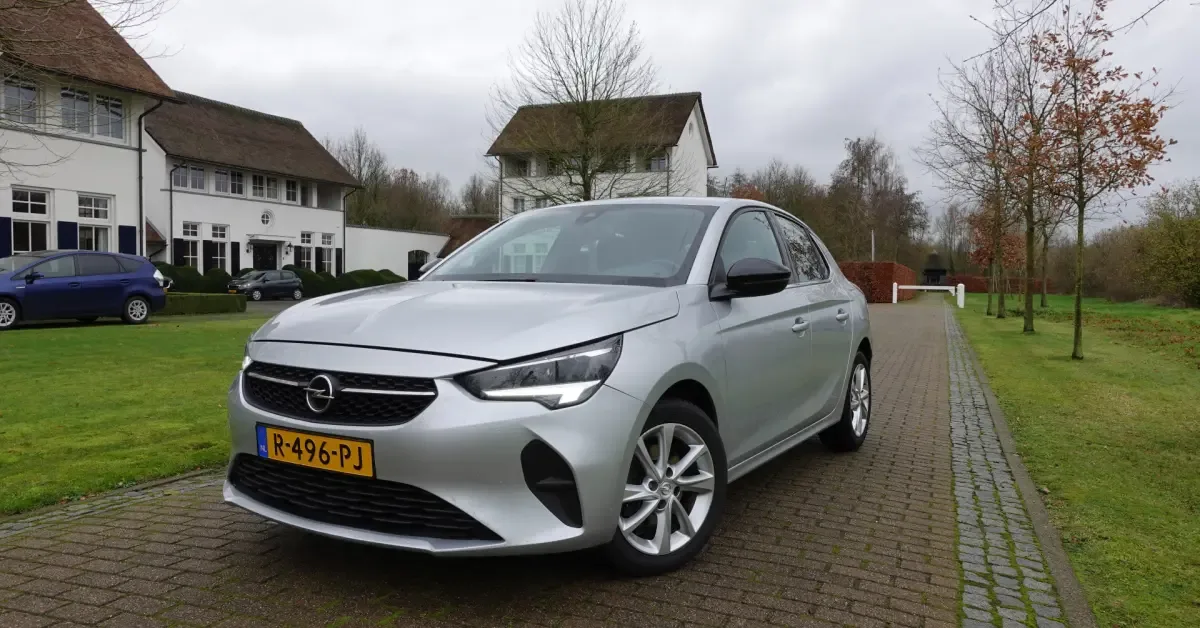 Opel Corsa (2022) — foto 1